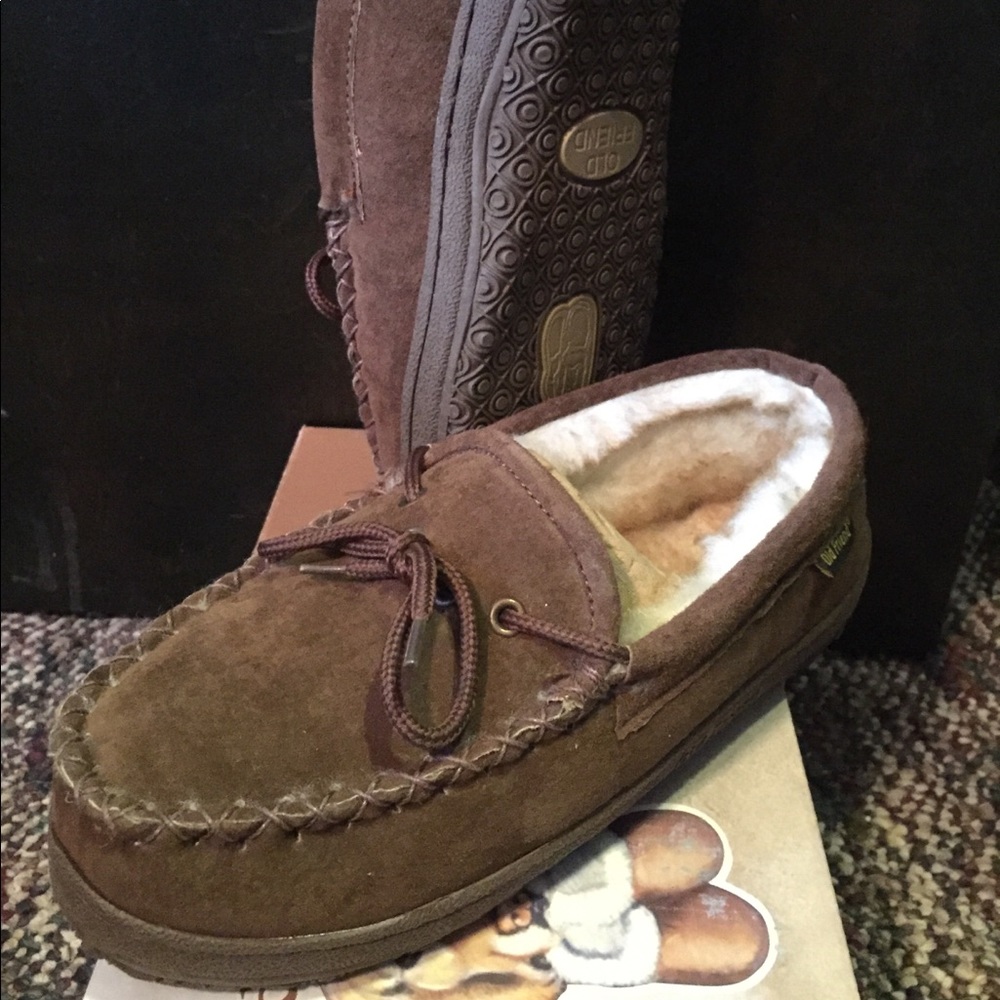 Ladies Old Friend fuzzy slippers
